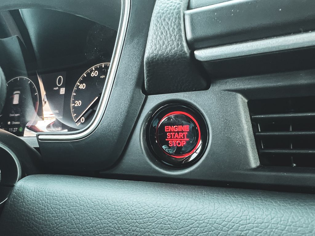 2025 Honda Pilot Touring photo 19