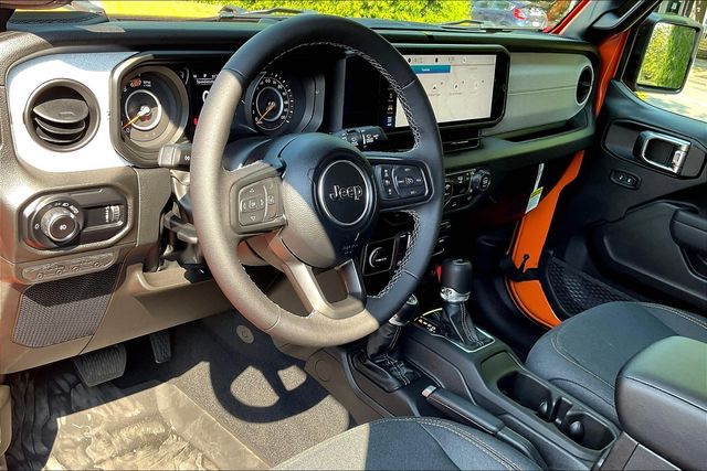 2025 Jeep Wrangler Sport S photo 7