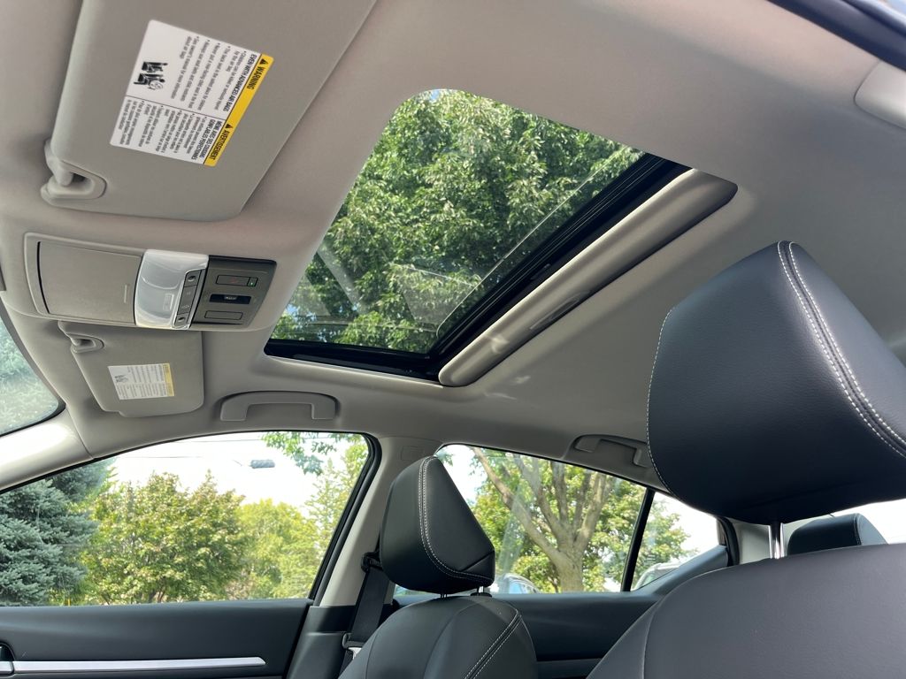 2025 Nissan Altima 2.5 SL photo 14