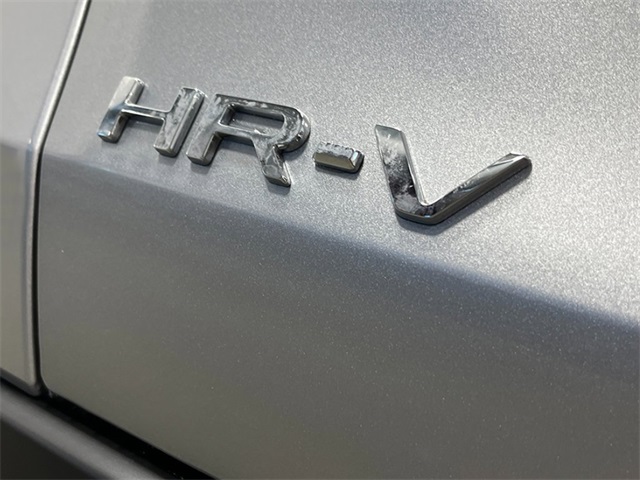 2026 Honda HR-V LX photo 6