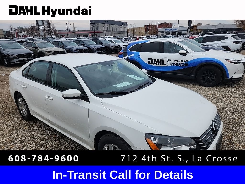 2013 Volkswagen Passat S