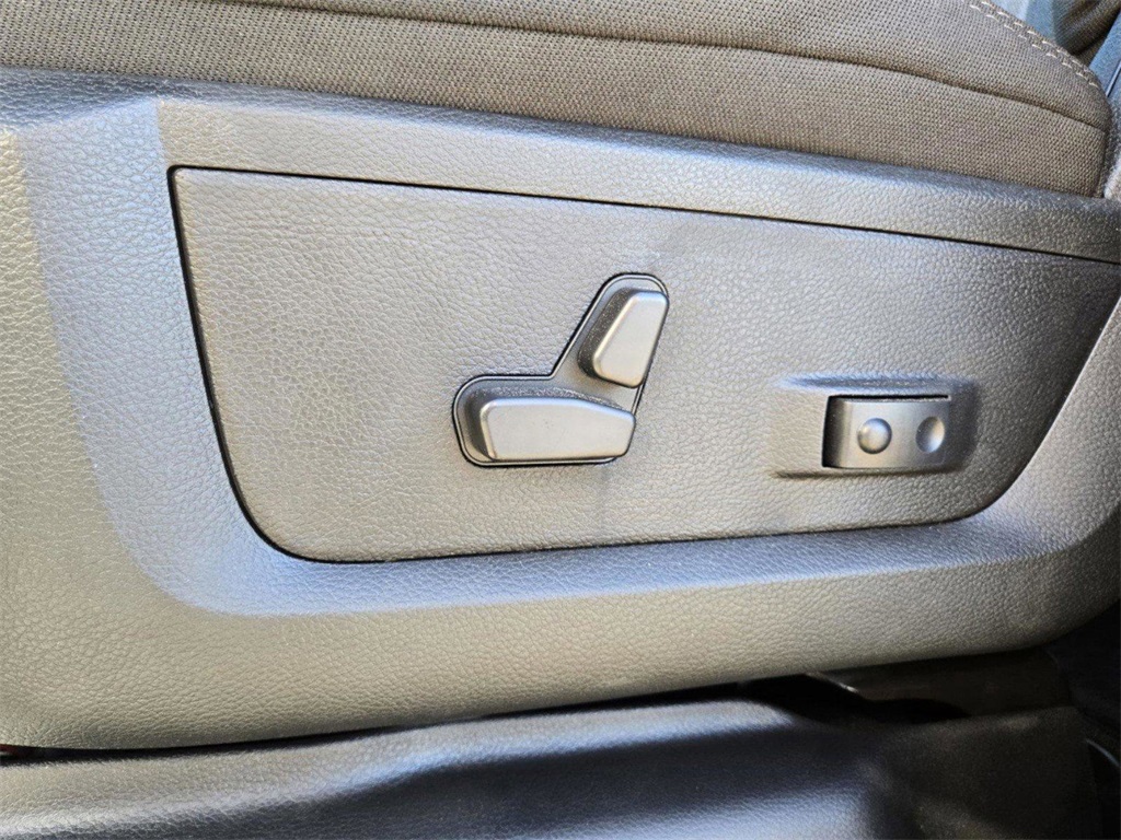 2024 Ram 2500 Big Horn photo 17