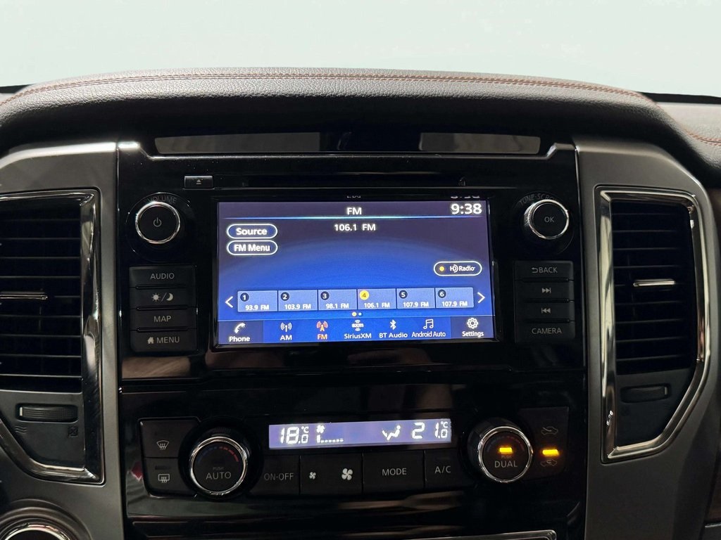 2019 Nissan Titan photo 13