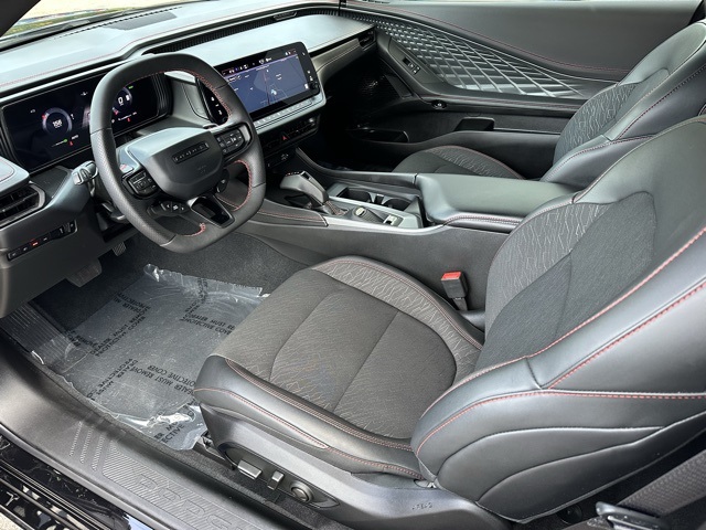 2025 Dodge Charger R/T photo 7