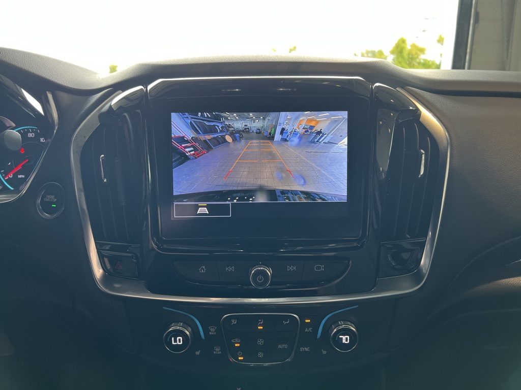 2023 Chevrolet Traverse Cloth 1LT photo 18