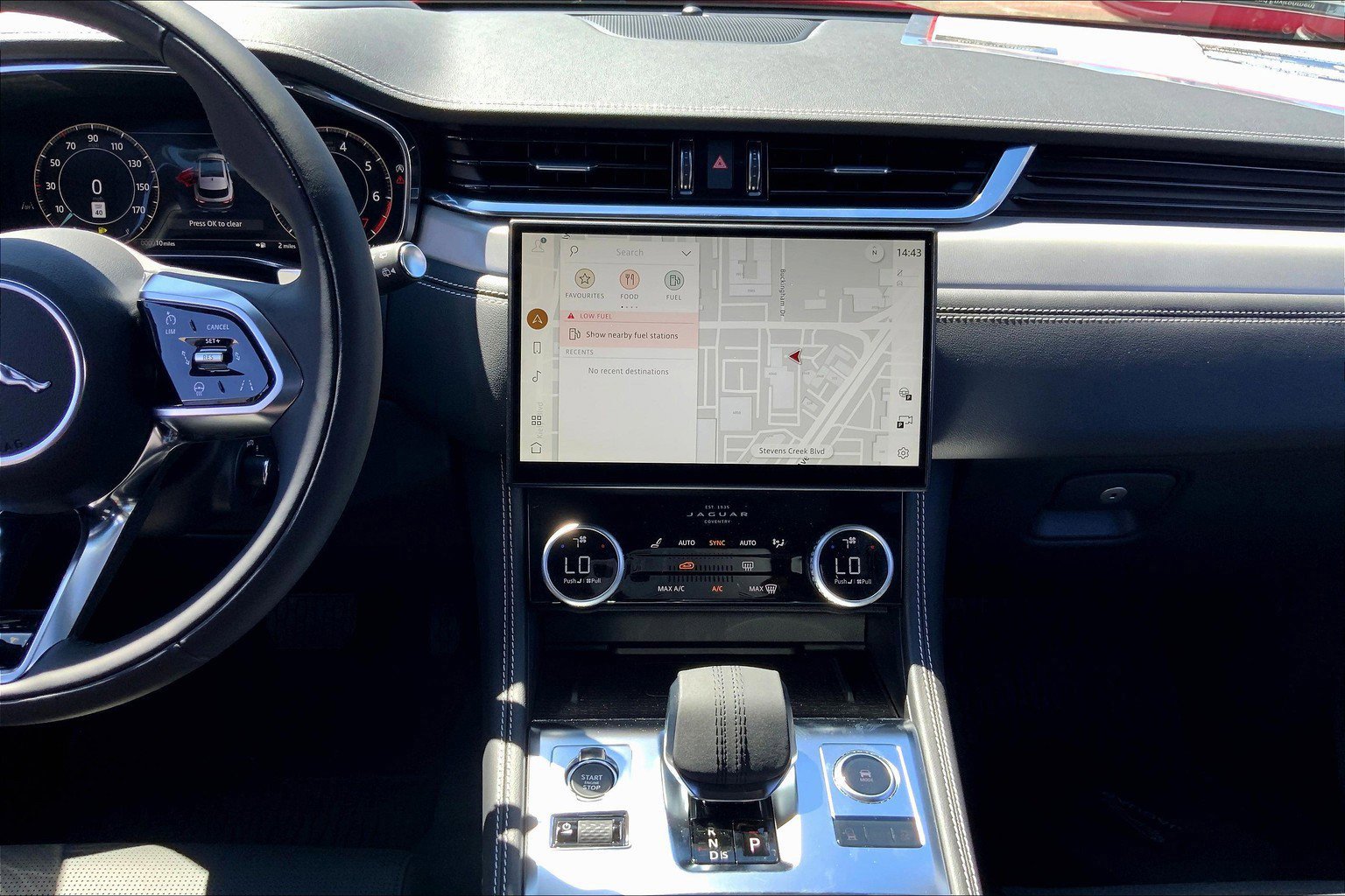 2026 Jaguar F-PACE P250 R-Dynamic S photo 6