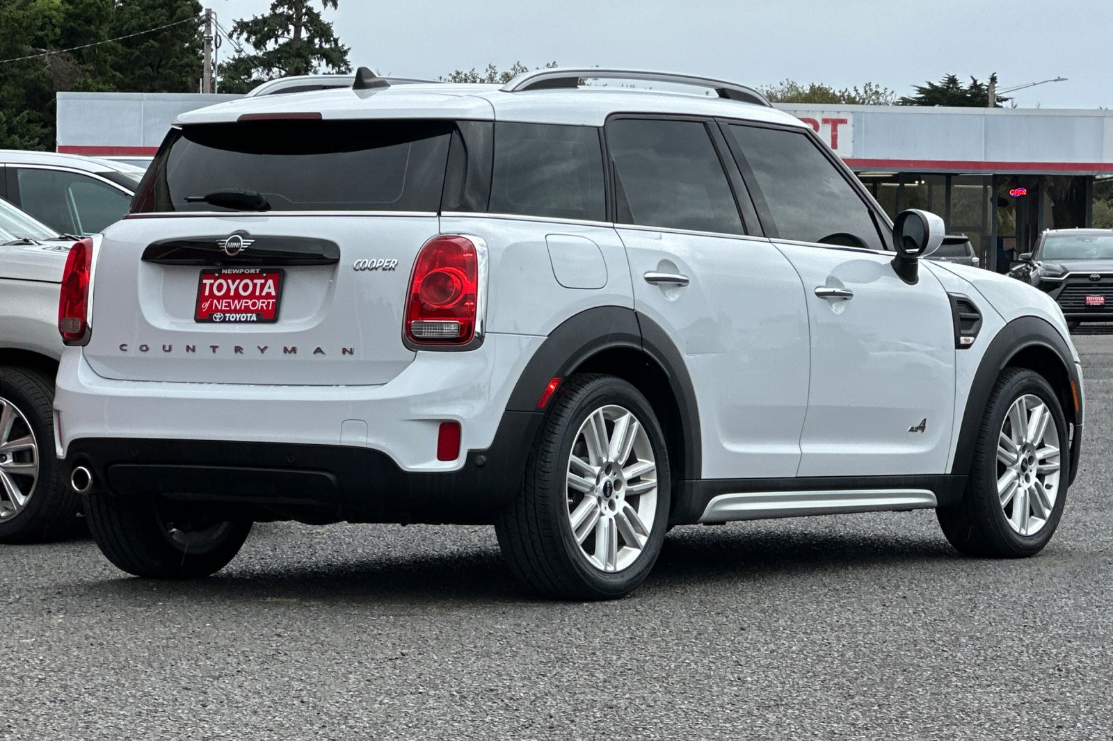 2020 Mini Countryman ALL4 photo 3