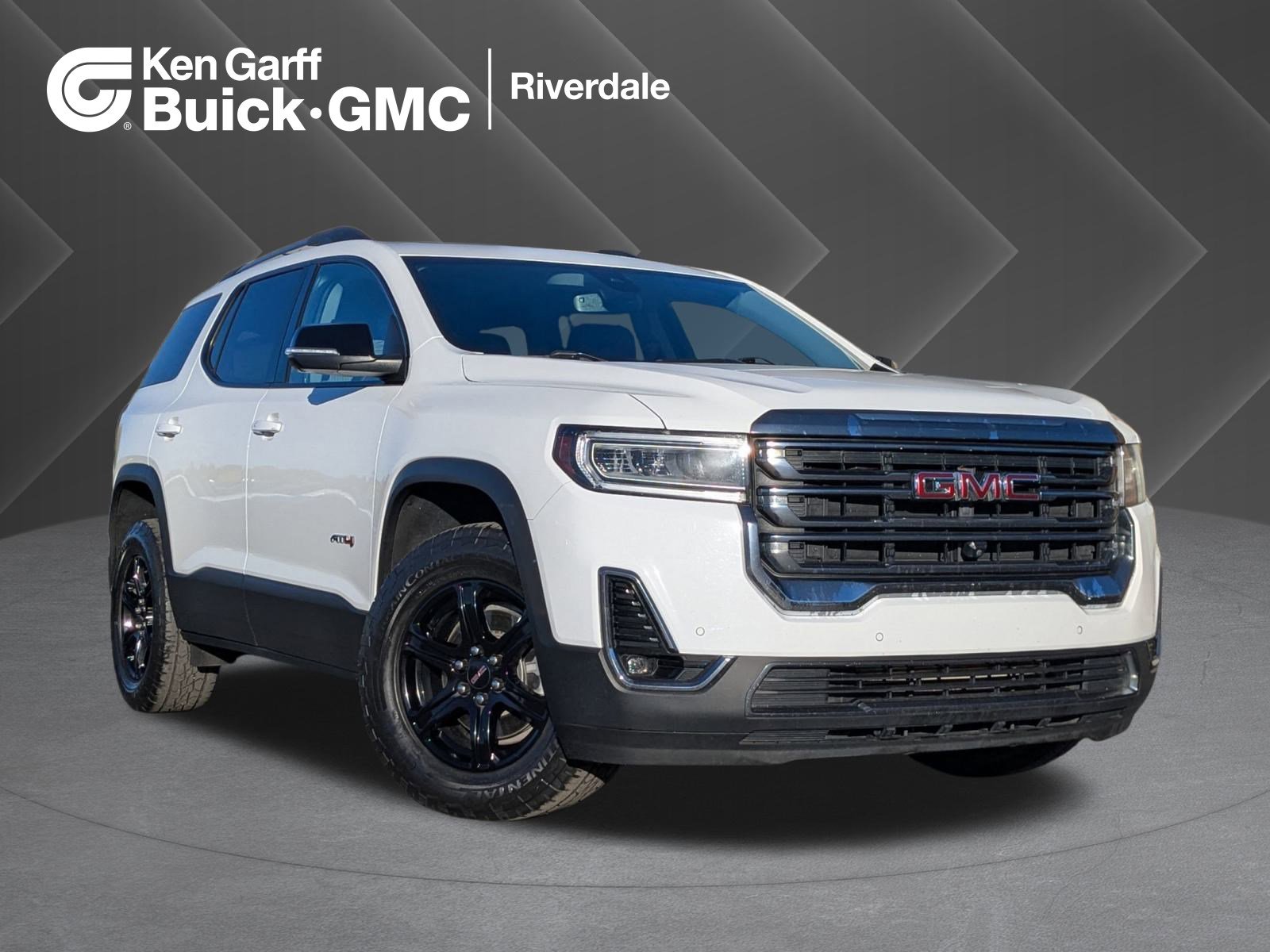 2022 GMC Acadia AT4's photo