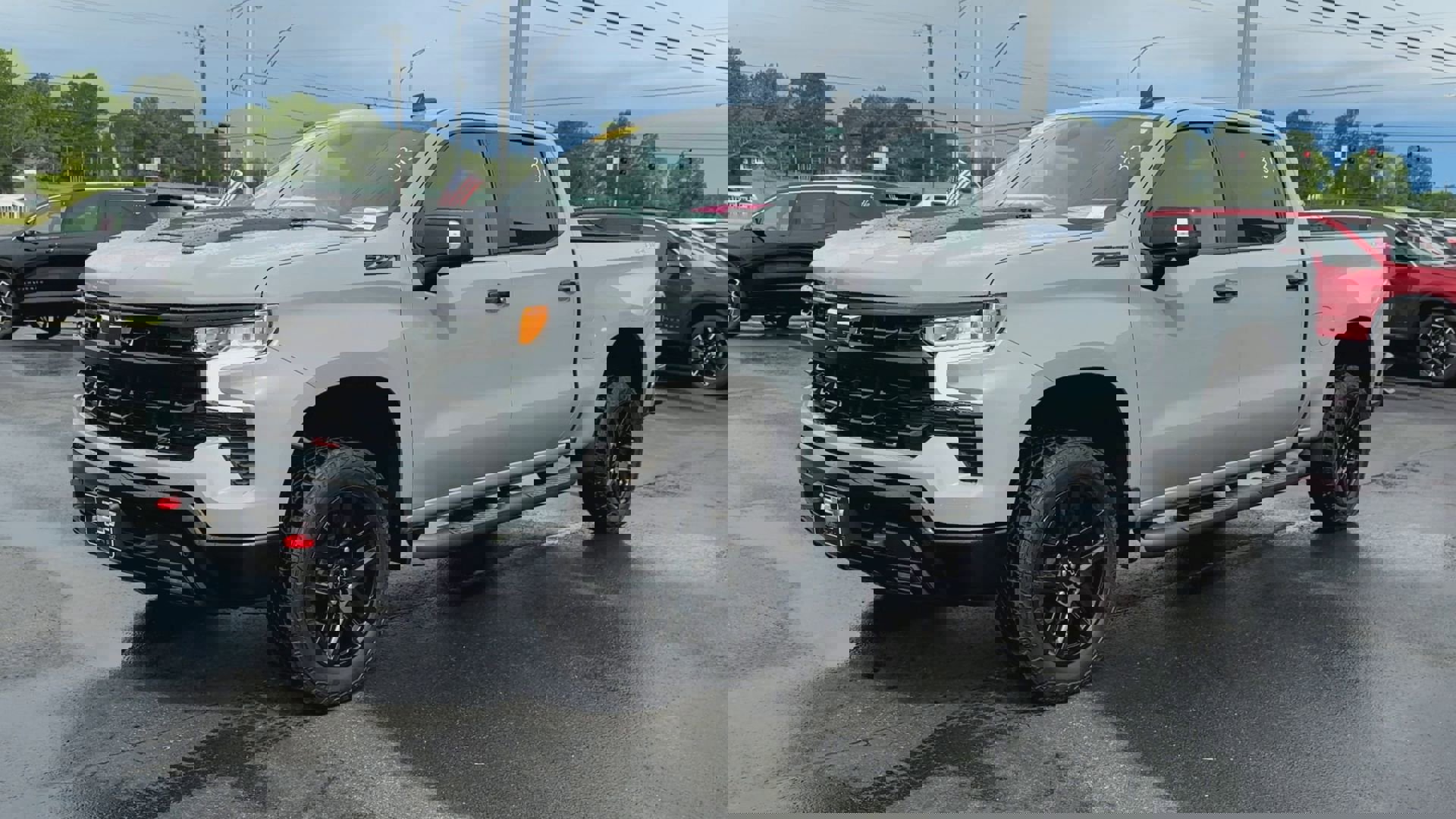2024 Chevrolet Silverado 1500 LT Trail Boss photo 3