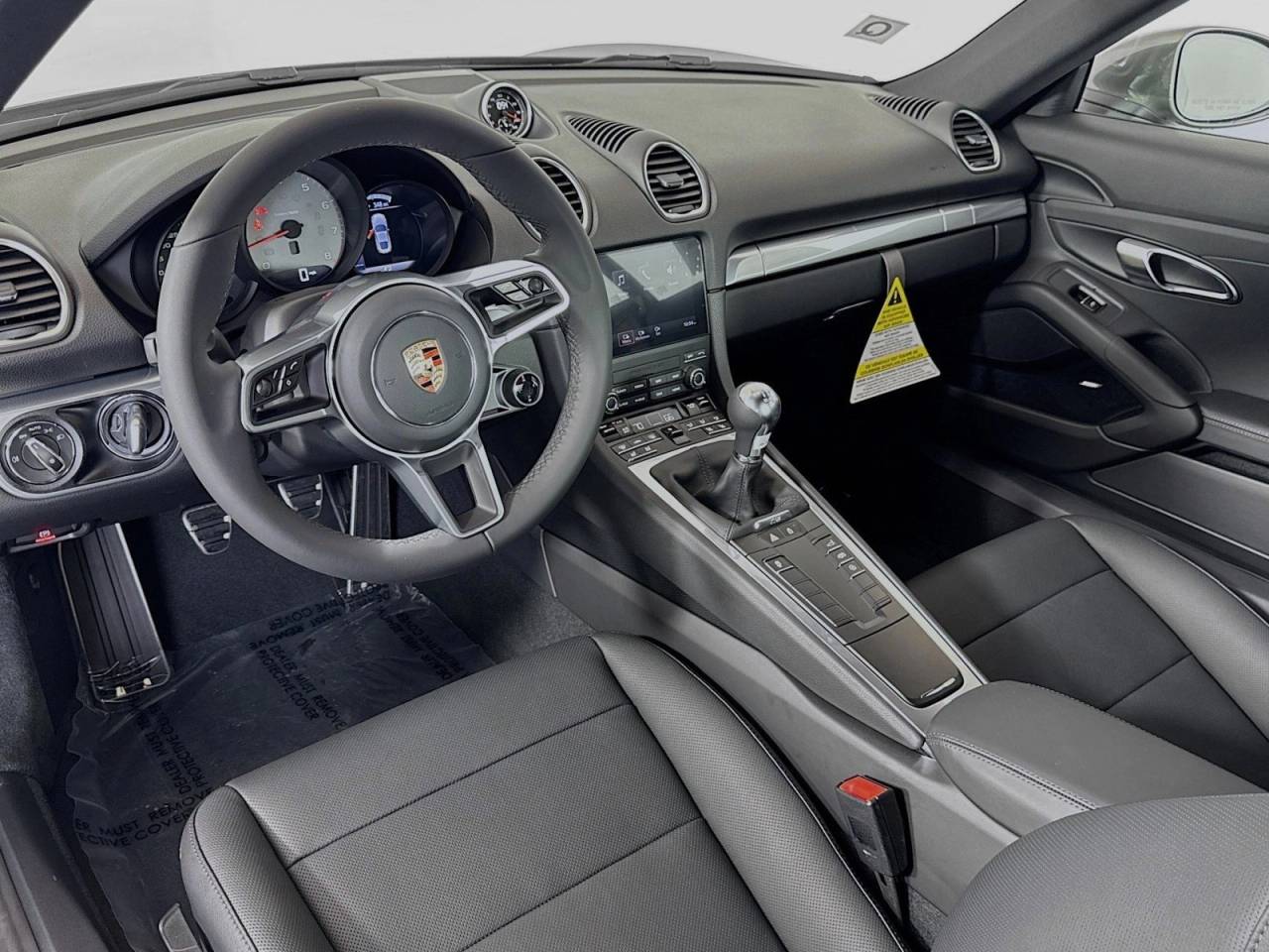 2025 Porsche Cayman S photo 4