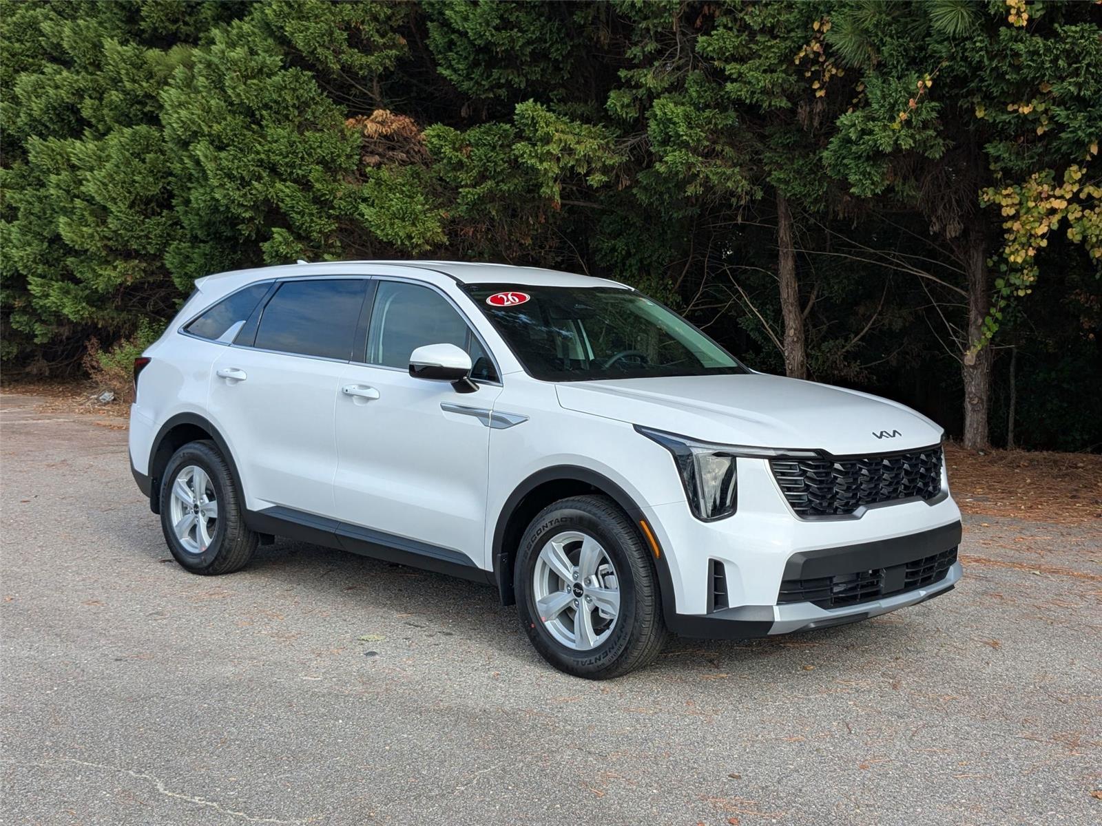 2026 Kia Sorento LX photo 4