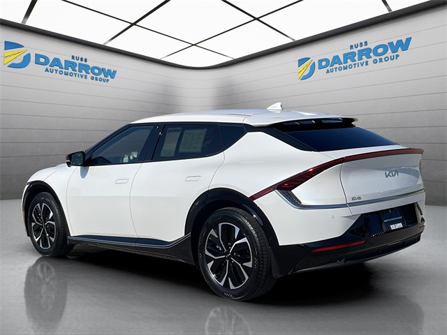Certified 2023 Kia EV6 Wind with VIN KNDC3DLCXP5122735 for sale in Wauwatosa, WI