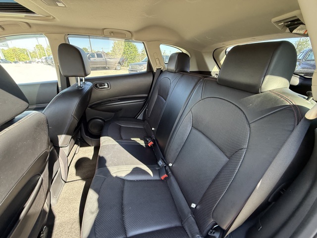 2013 Nissan Rogue SL photo 24