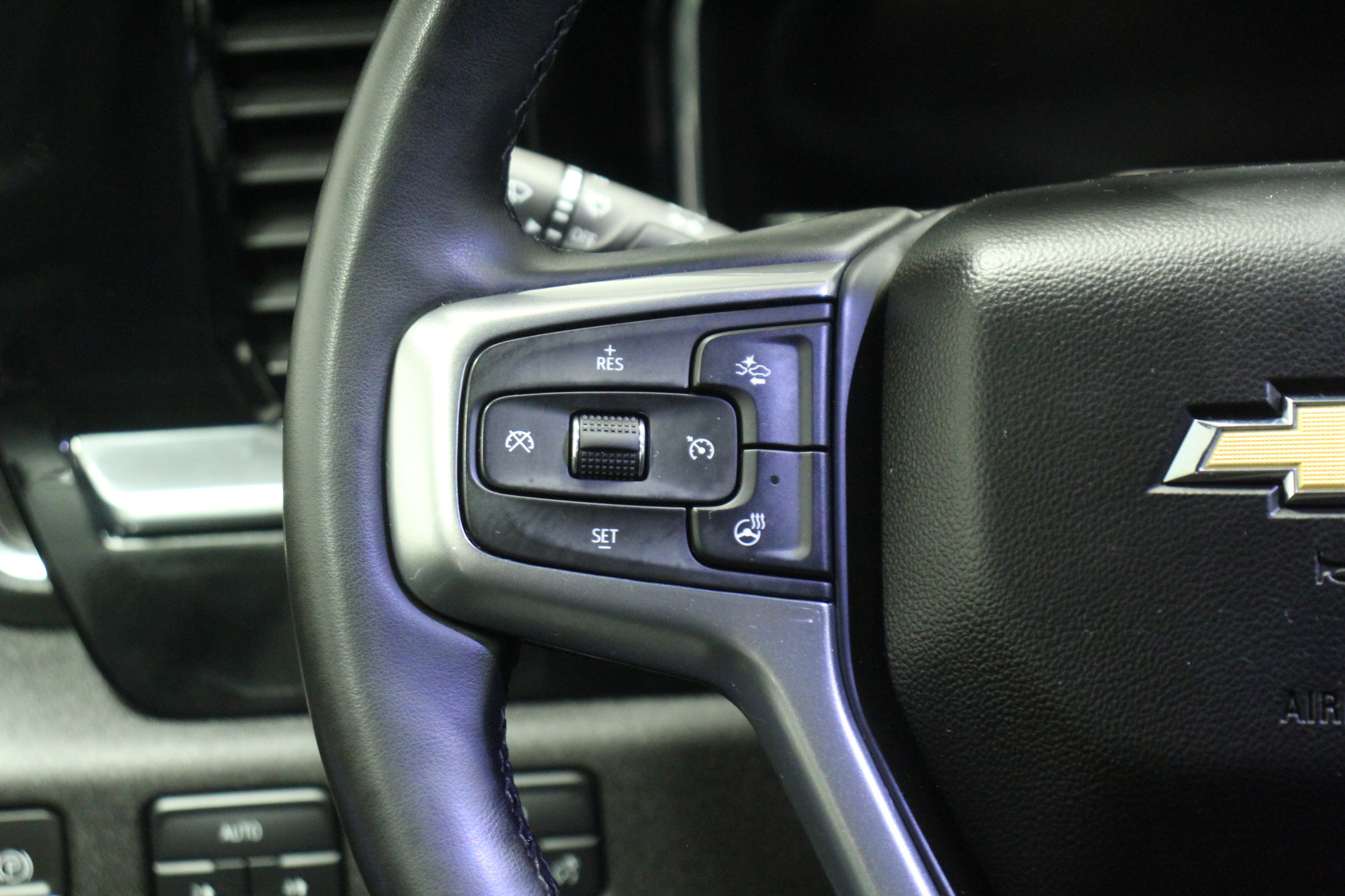 2024 Chevrolet Silverado 1500 LT photo 17