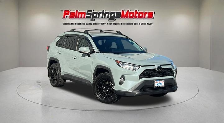 2020 Toyota RAV4 XLE Premium