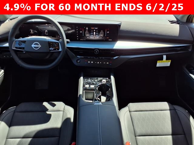 2025 Nissan Murano Platinum photo 3