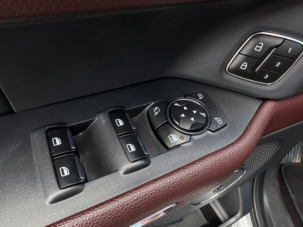 2023 Ford Expedition Limited photo 12