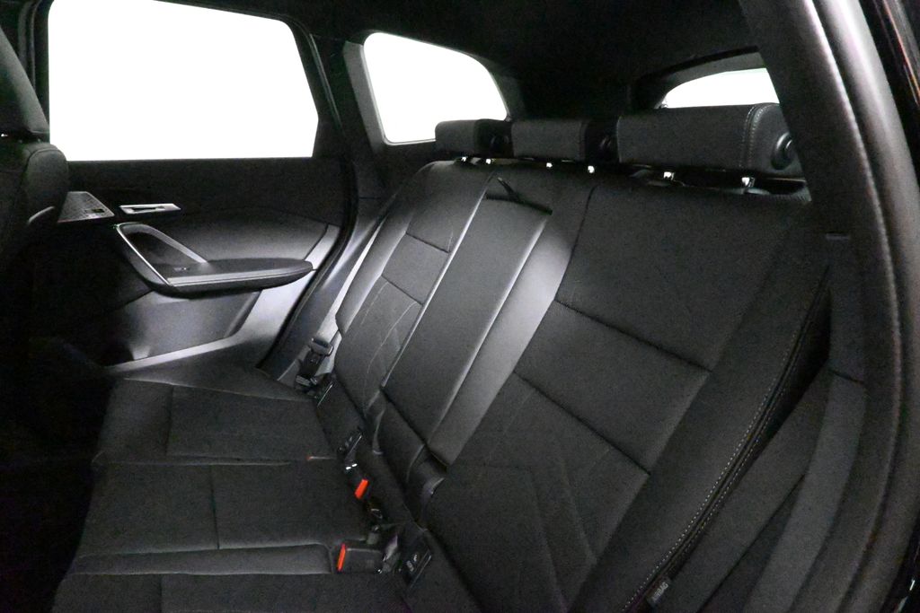 2025 Bmw X1 XDrive28i photo 3