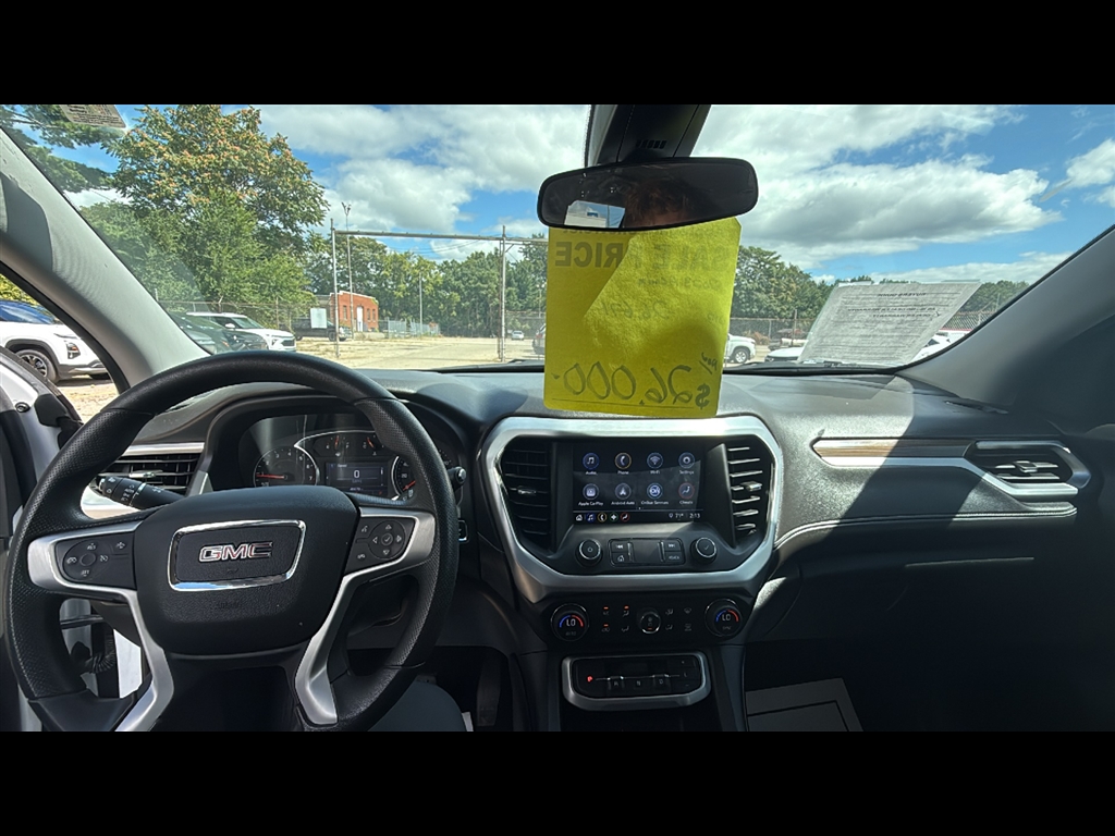 2023 Gmc Acadia SLE photo 10