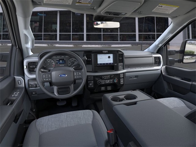 2026 FORD F-350 - Image 31