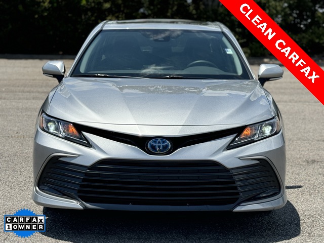 2023 Toyota Camry Hybrid LE photo 3