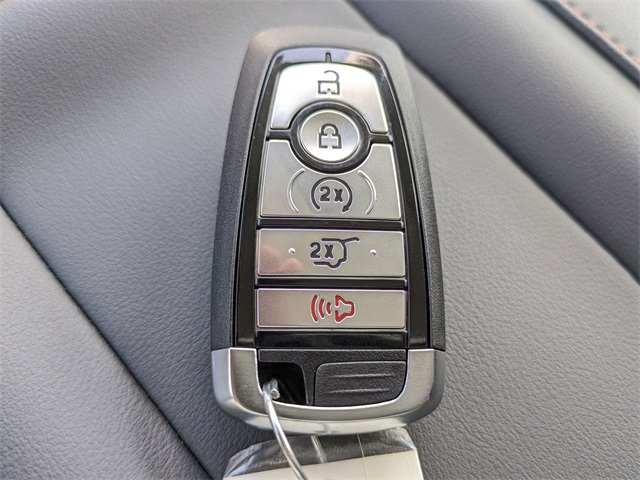 2025 Ford Expedition MAX photo 26