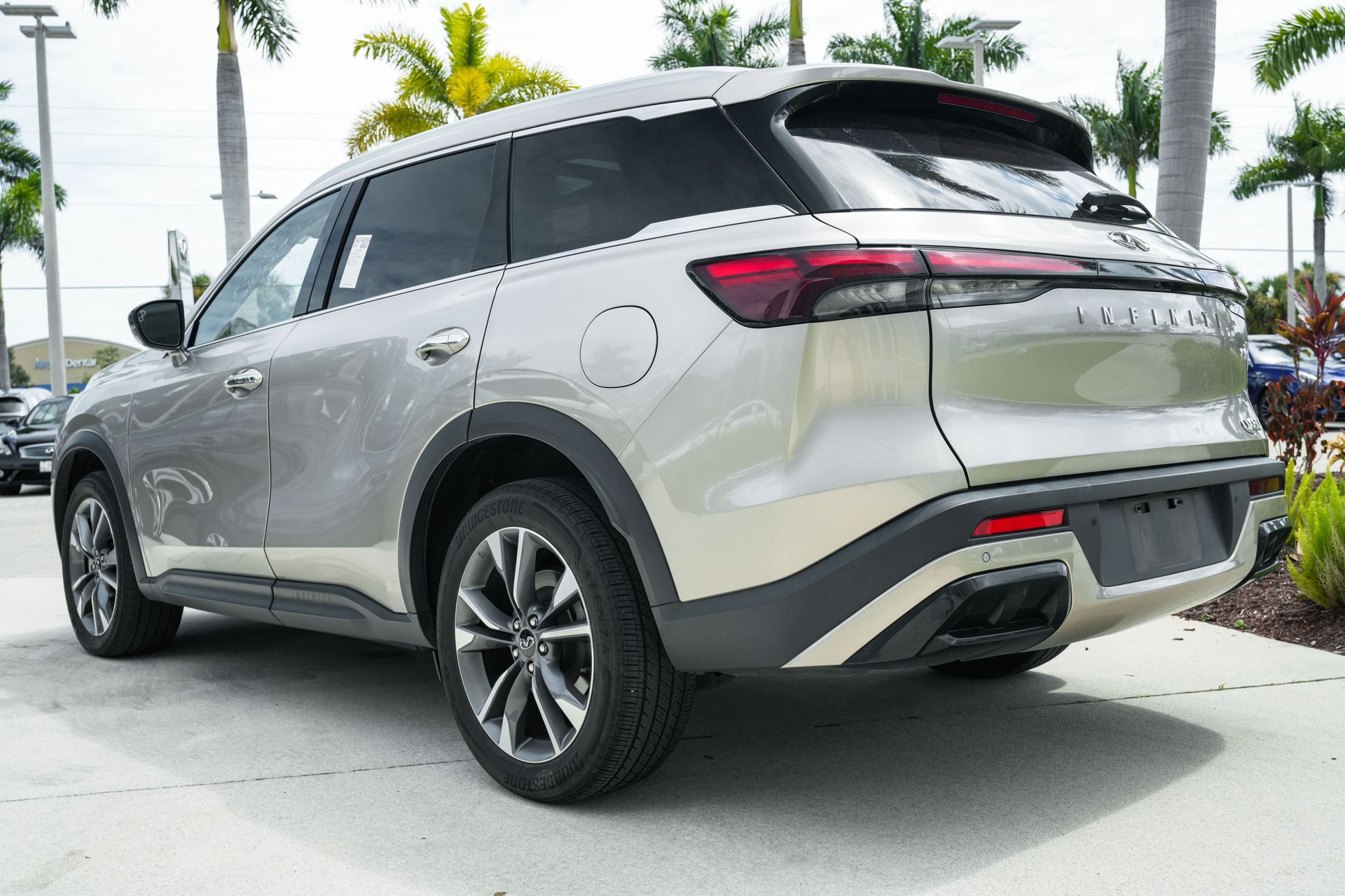 2024 Infiniti QX60 Luxe photo 6