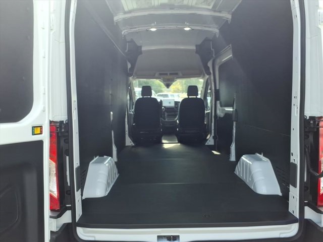 2025 Ford Transit photo 13