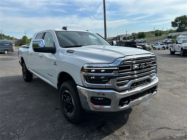 2025 Ram 2500 Laramie photo 3