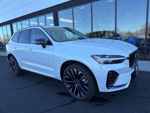 2026 Volvo XC60 Ultra's photo