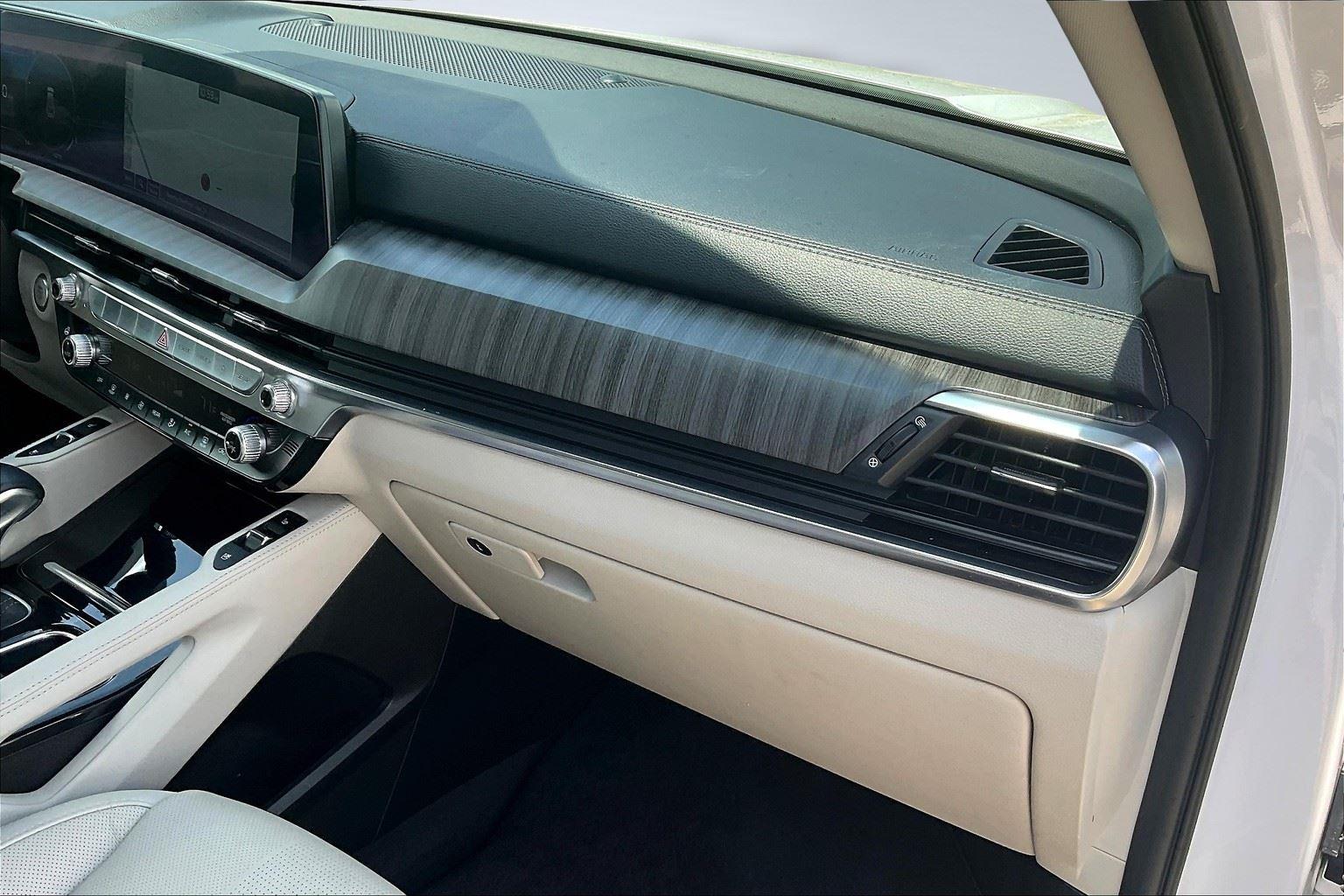 2024 Kia Telluride SX photo 16