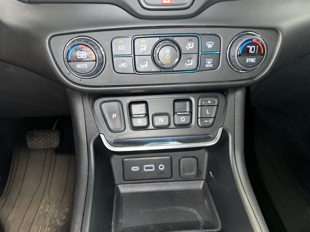 2020 Gmc Terrain SLE photo 10