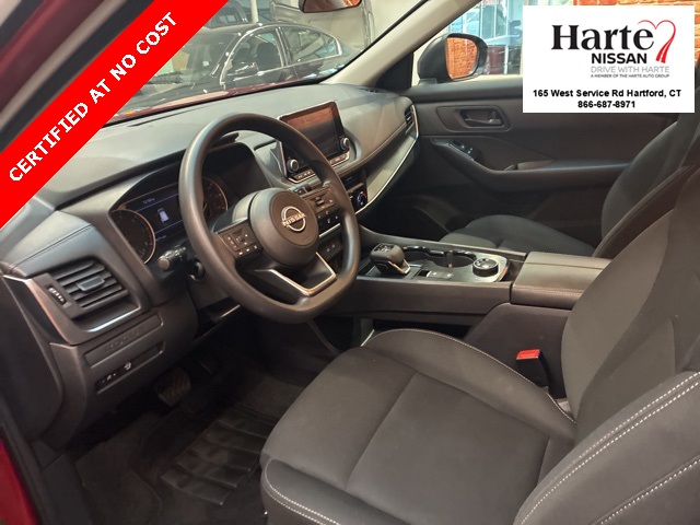 2024 Nissan Rogue S photo 8