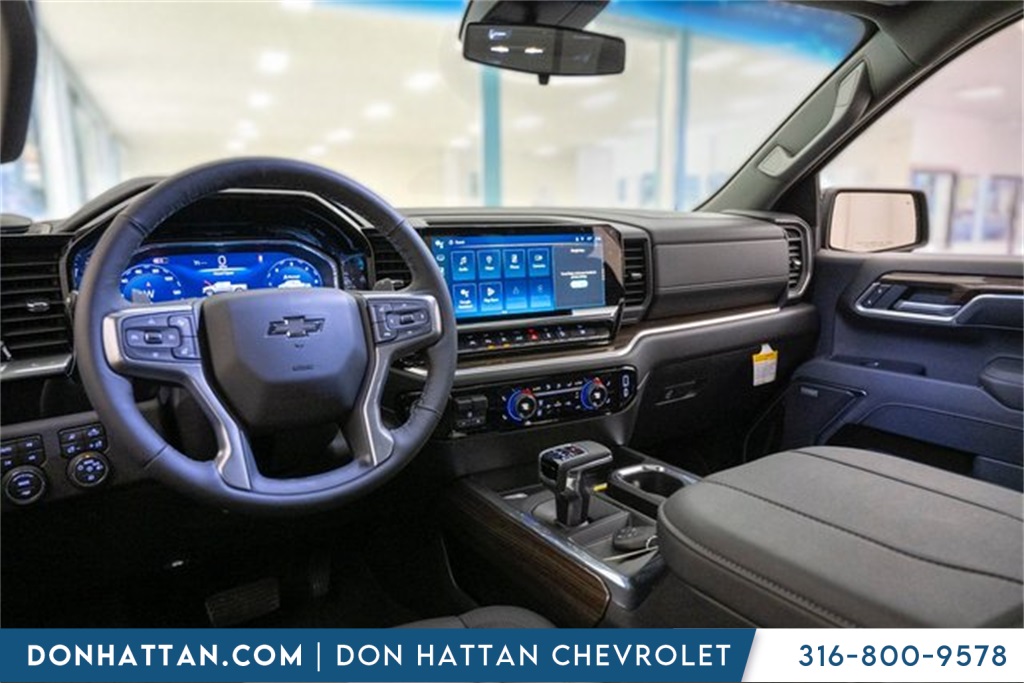 2026 Chevrolet Silverado RST photo 25