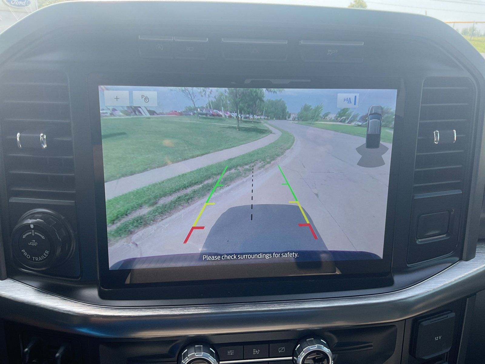 2021 Ford F-150 Lariat photo 19