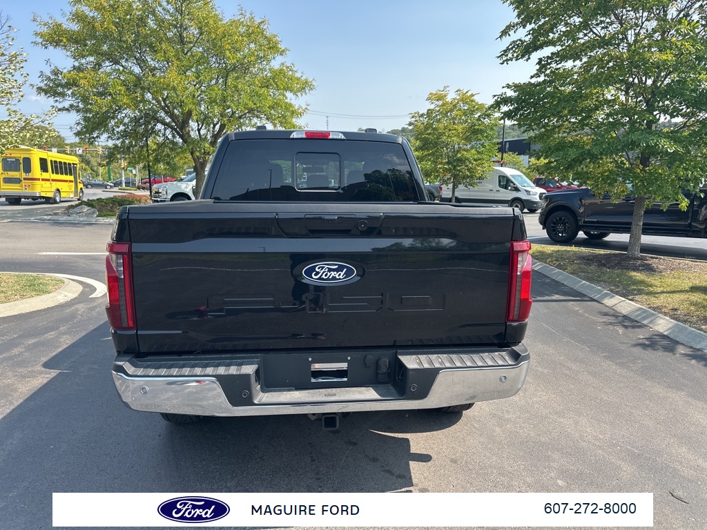 2025 Ford F-150 XLT photo 5