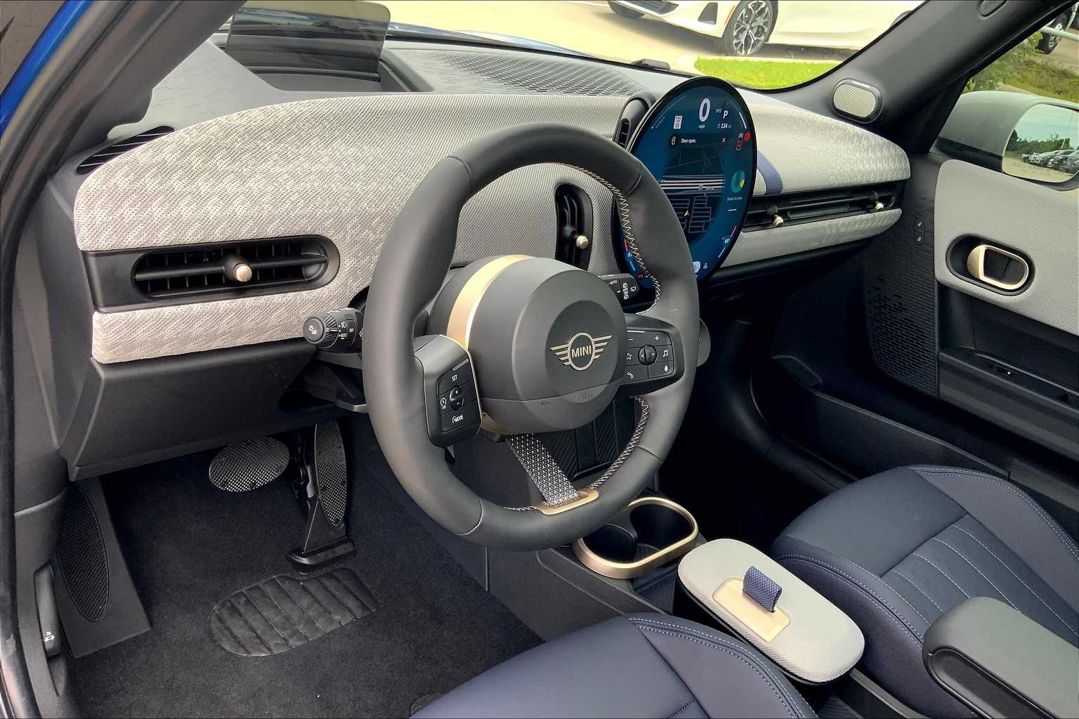 2025 Mini Cooper 4 Door Hardtop photo 16