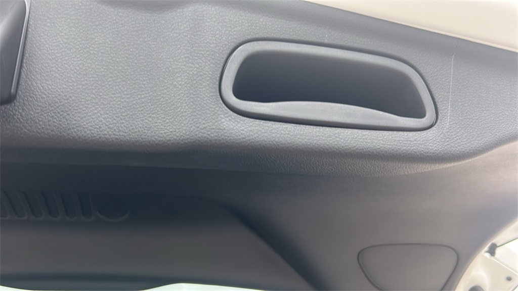 2025 Jeep Compass Limited photo 25