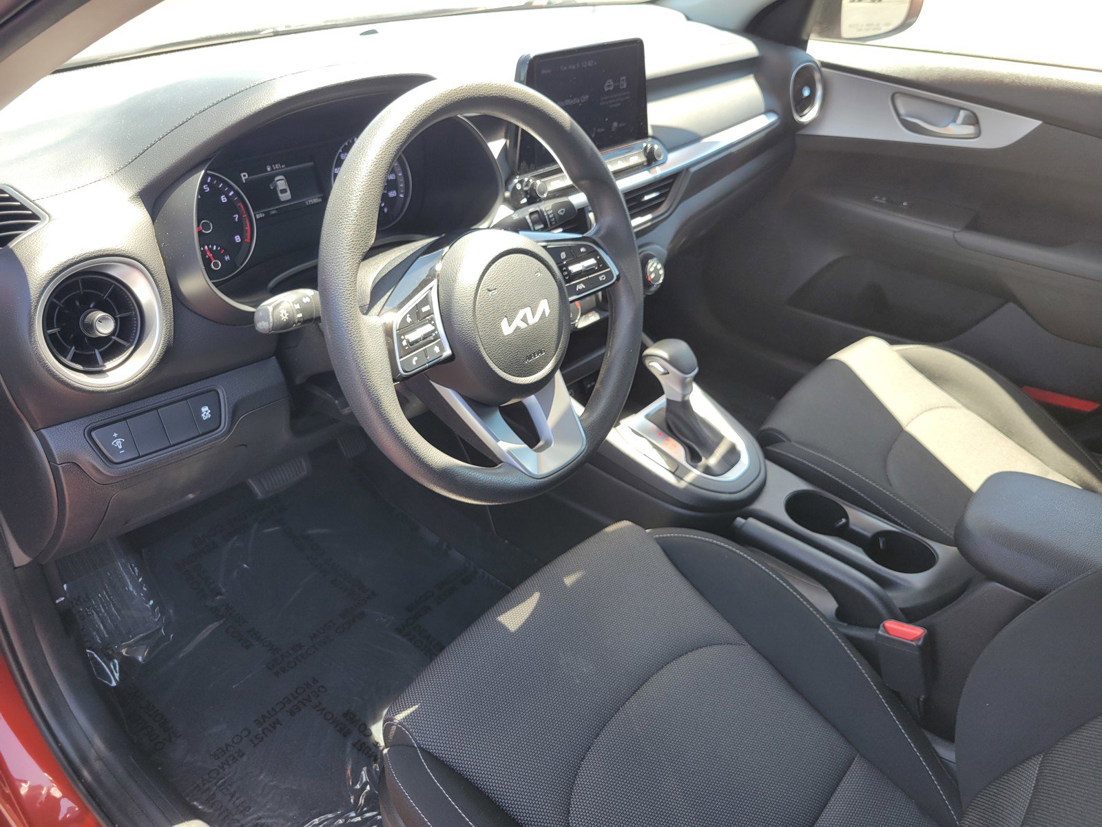 2023 Kia Forte LXS photo 10