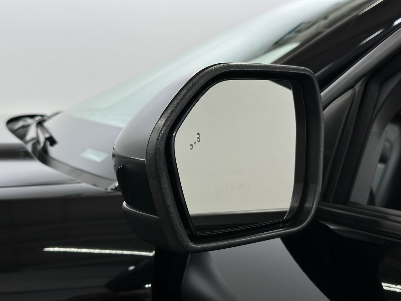 2022 Ford Explorer XLT photo 22
