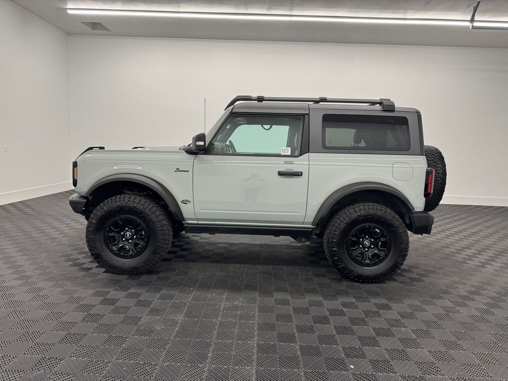 2022 Ford Bronco Wildtrak photo 2