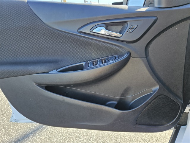 2023 Chevrolet Malibu LS photo 26