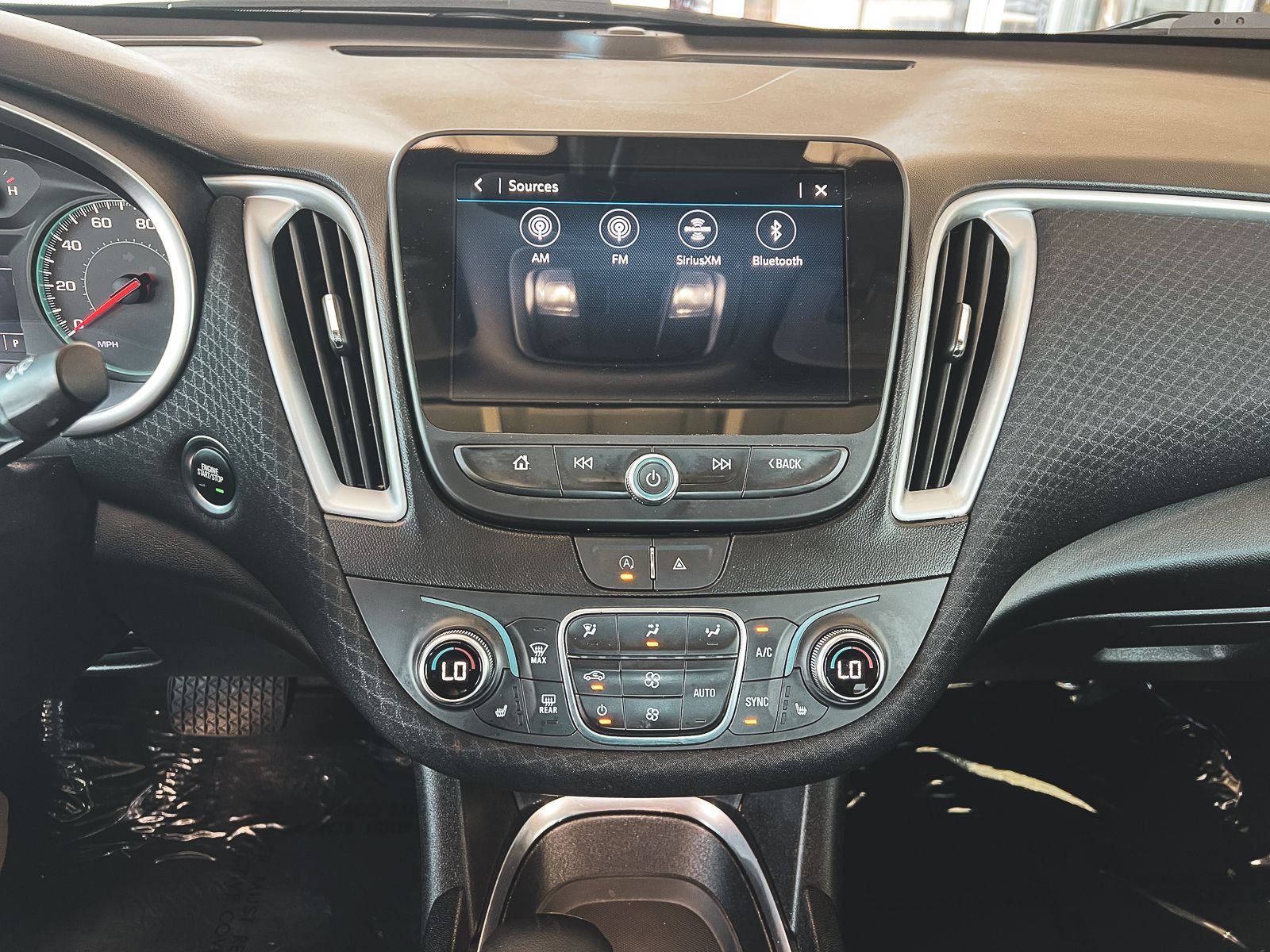 2023 Chevrolet Malibu 1LT photo 15