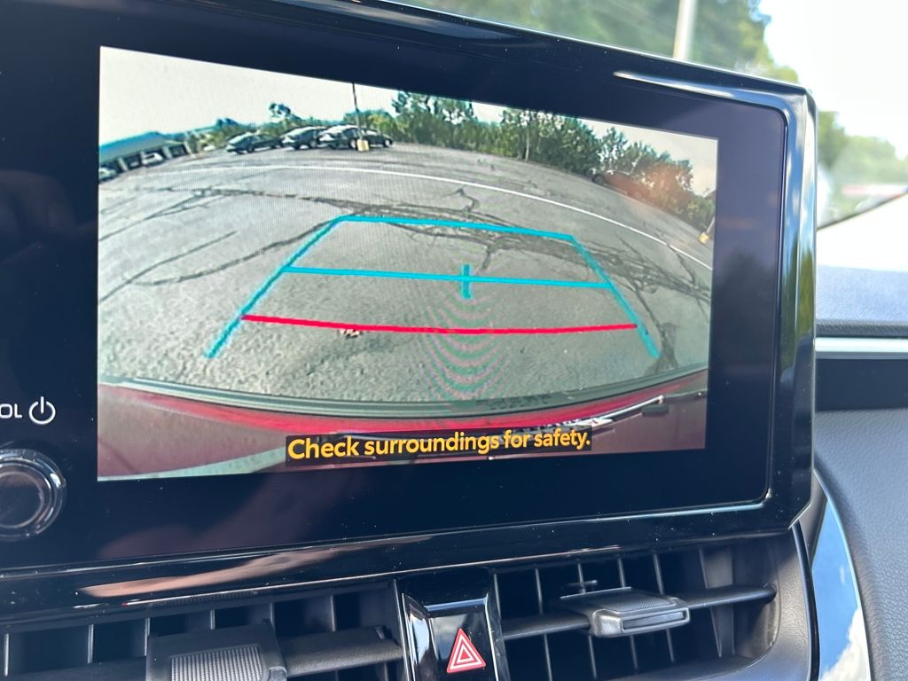 2026 Toyota Corolla Cross LE photo 20