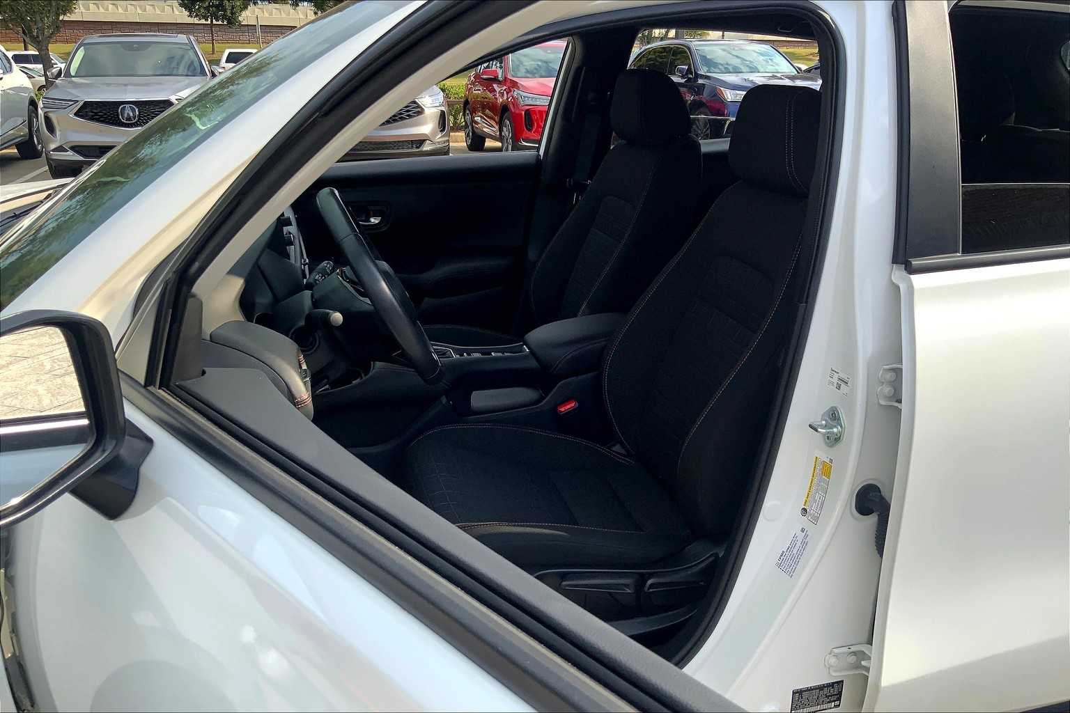 2024 Honda HR-V Sport photo 7