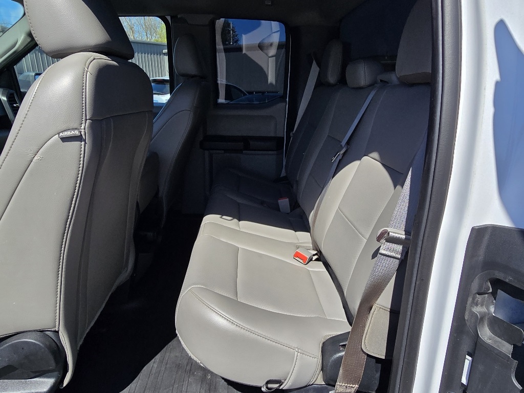 2020 Ford F-150 XL photo 10