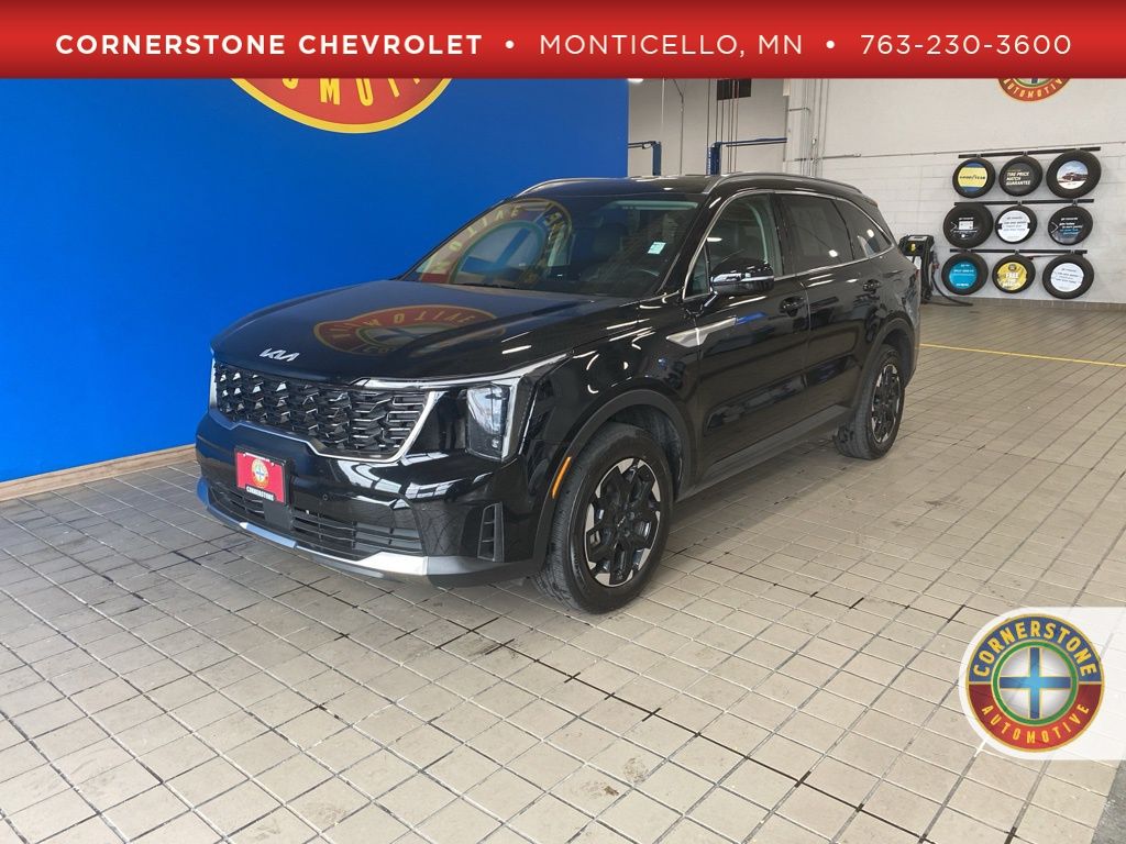 2024 Kia Sorento S's photo