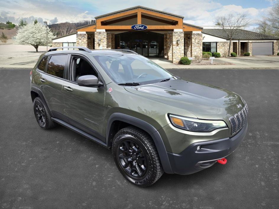 2019 Jeep Cherokee Trailhawk photo 2