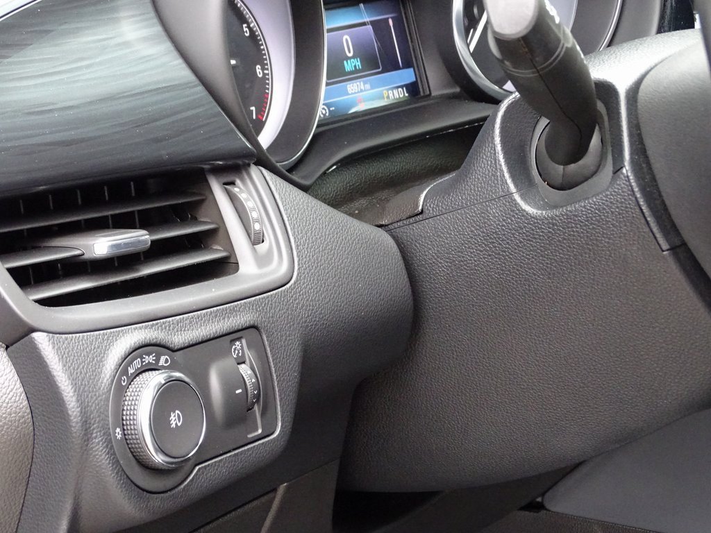 2019 Buick Envision Essence photo 15