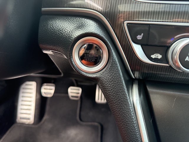 2018 Honda Accord Sport 2.0T photo 19